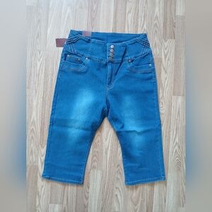 T & Y Fashion Women's Cropped Jeans